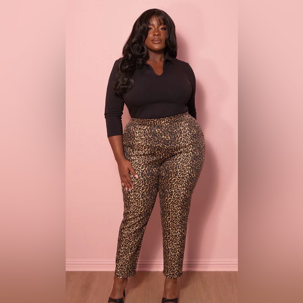 Vixen by Micheline Pitt Leopard Print Cigarette Pants OLD FIT XL